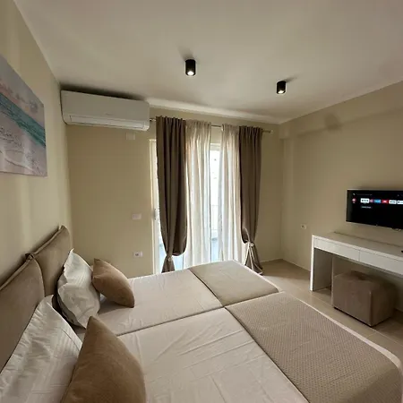La Casa Di Giulya Vlorë